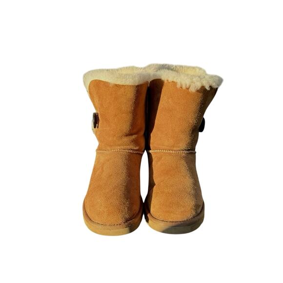 Ugg Bailey Button 2 Style 1016226 Chestnut brown Women’s 7 EUC $190 MSRP - Picture 2 of 5